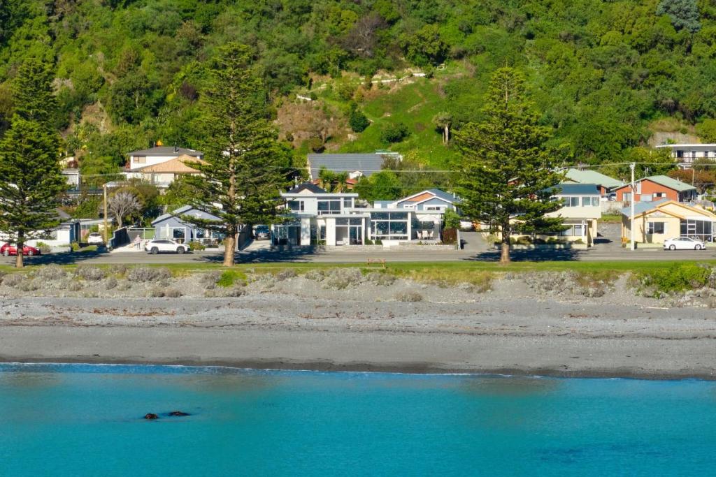 Shearwater Apartments