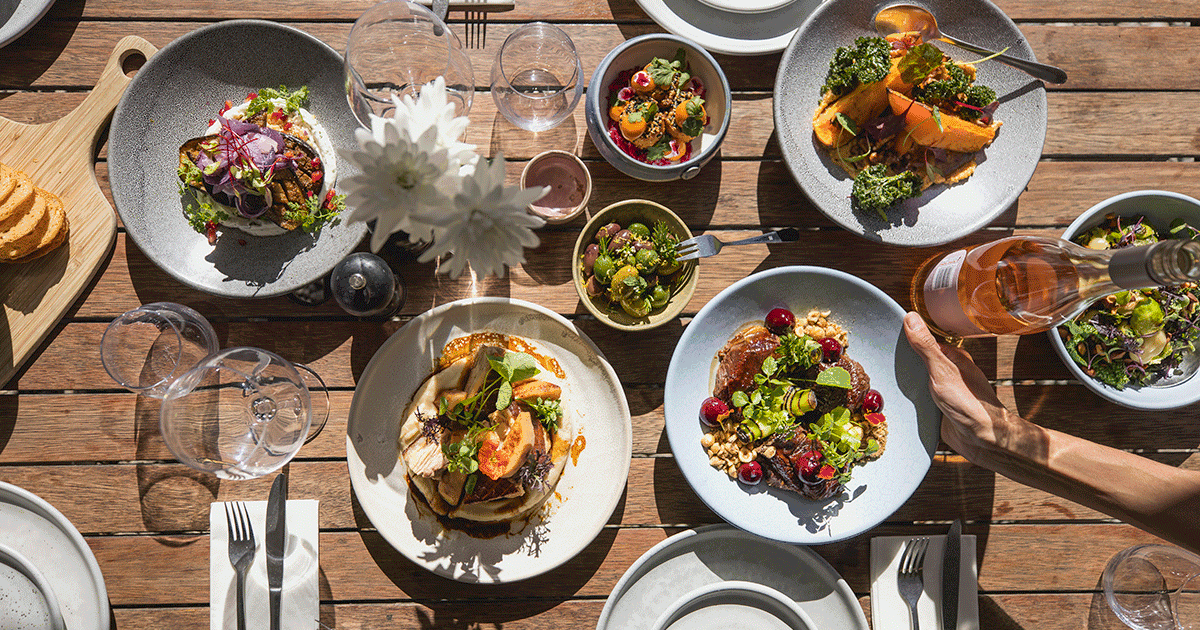 Mora Autumn Lunch