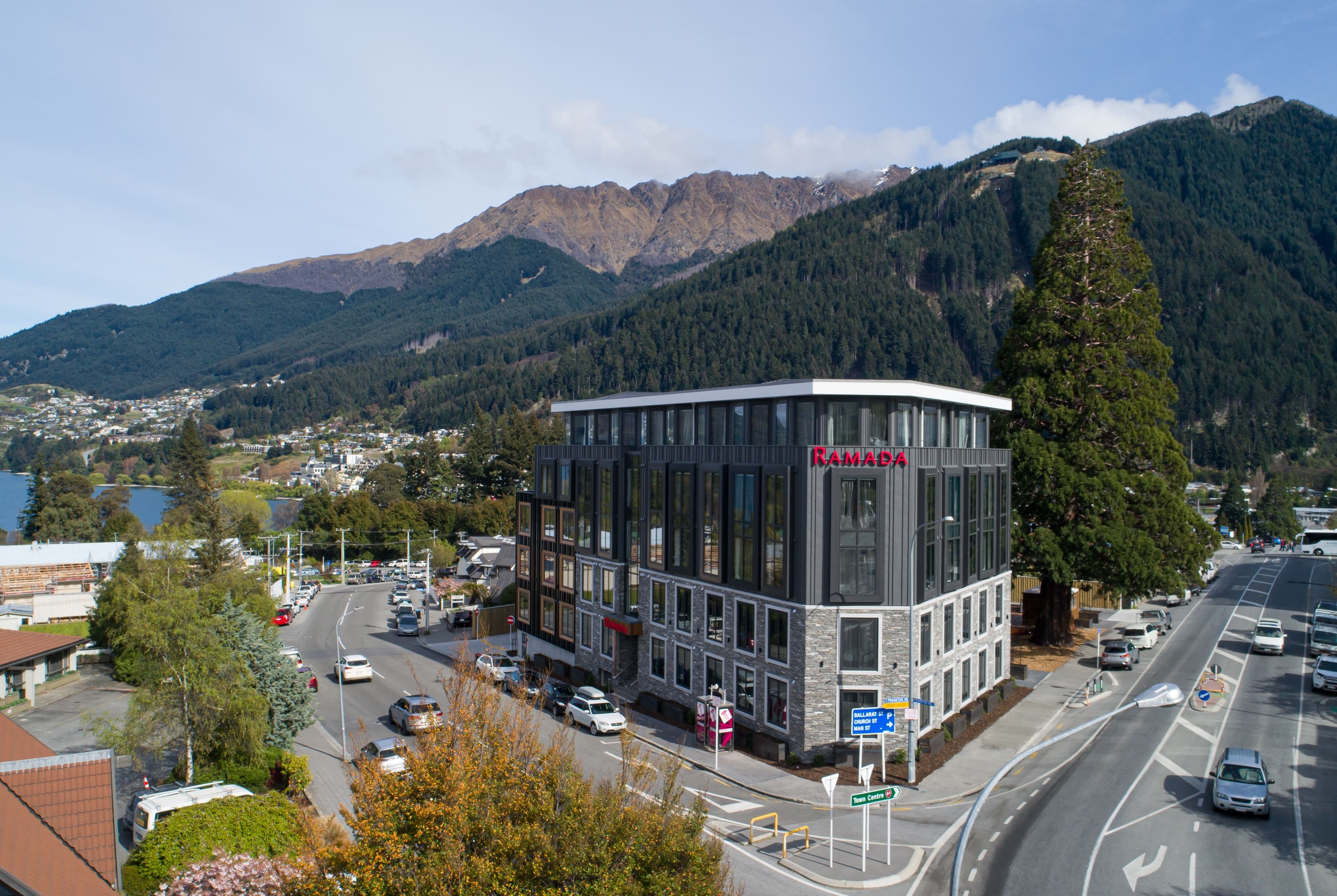 Ramada by Wyndham Queenstown Central