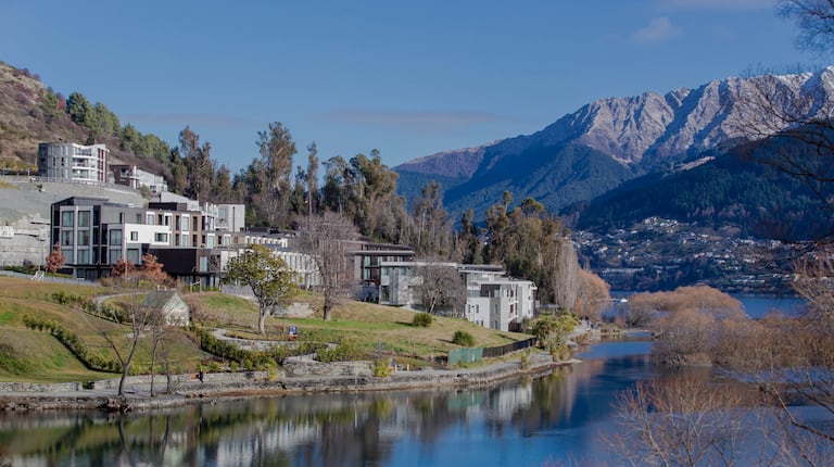 DoubleTree by Hilton Queenstown