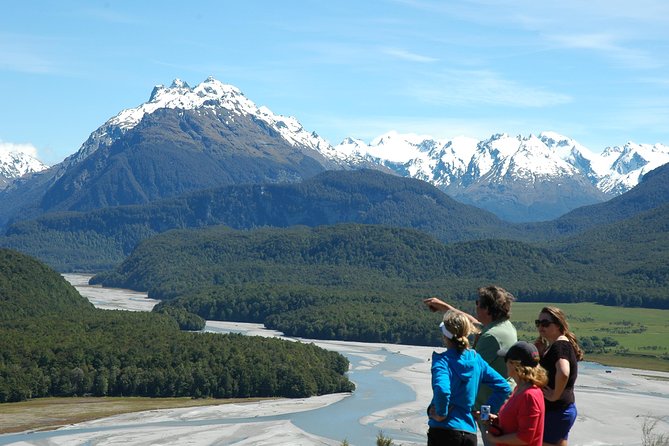 Paradise Valley Full-Day Tour