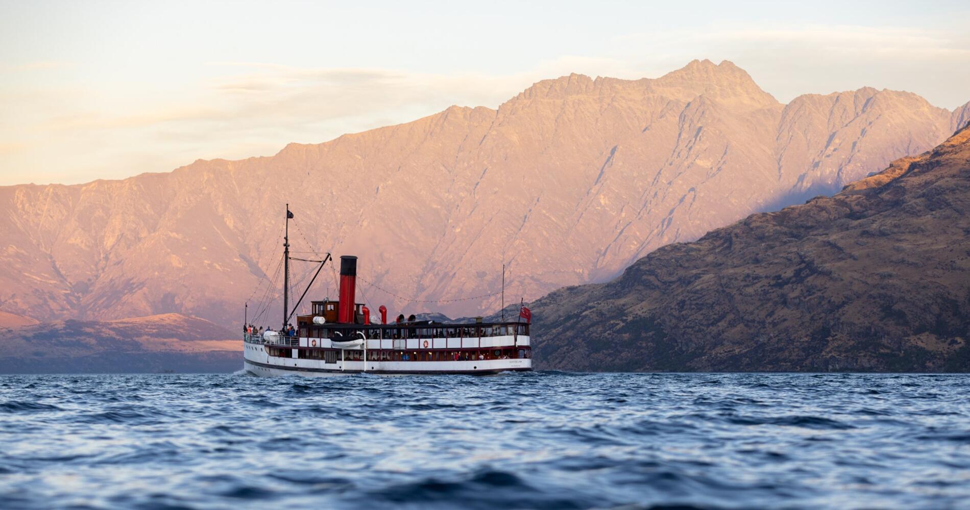 TSS Earnslaw Steamship Cruise from Queenstown