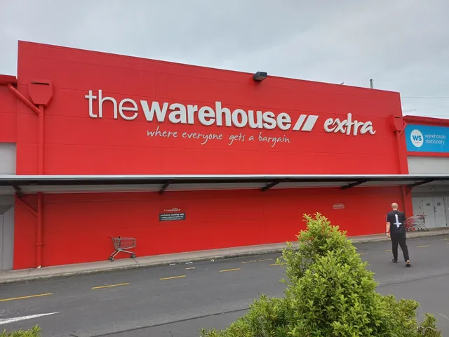 Warehouse Stationery - South Dunedin