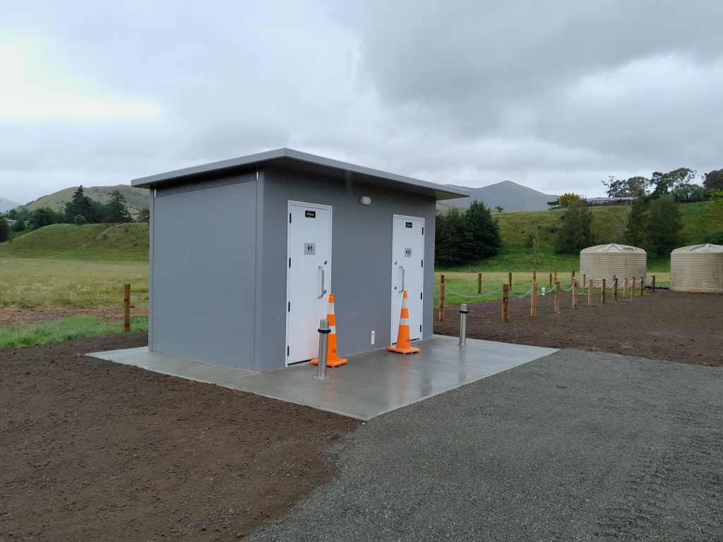 Athol Toilet