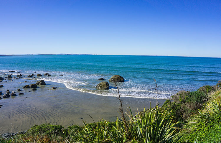 Riverton Rocks Beach