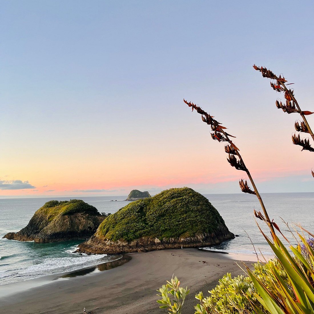 Back Beach