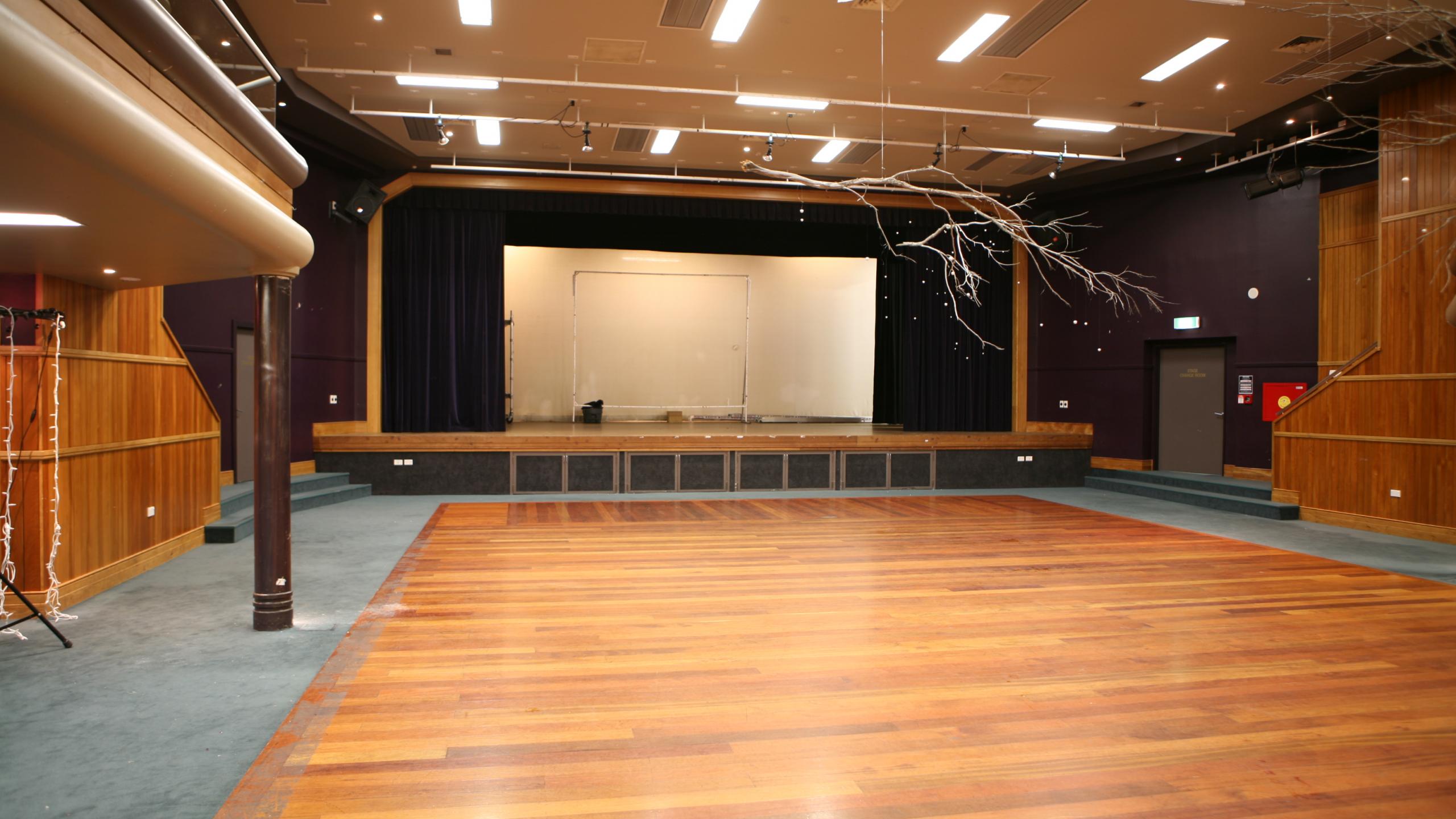 Lake Wanaka Centre