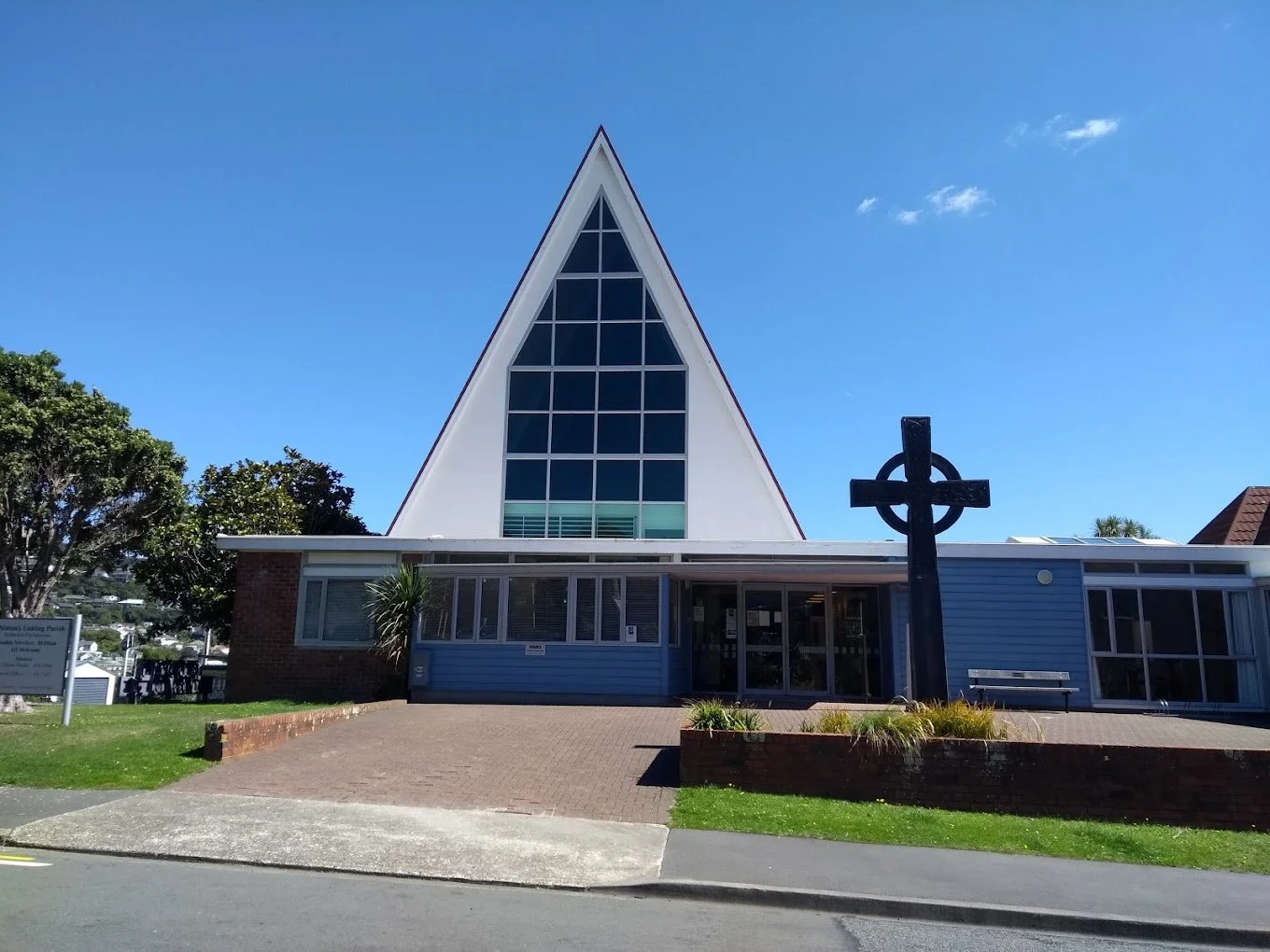 St Ninian's Uniting Church