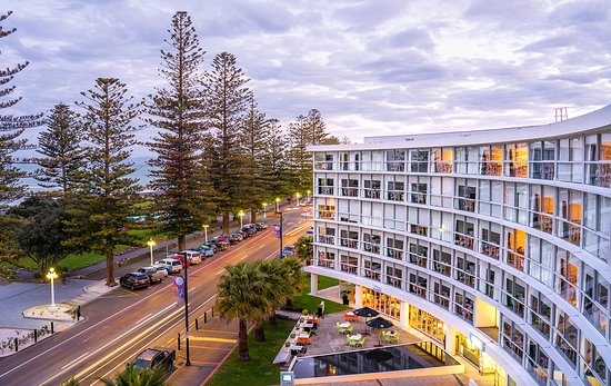 Scenic Hotel Te Pania, Napier