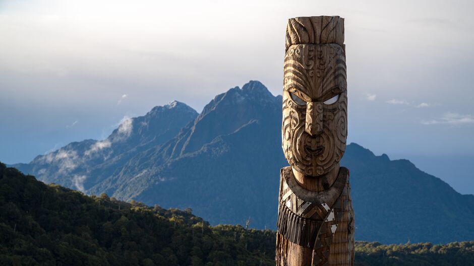Mount Hikurangi
