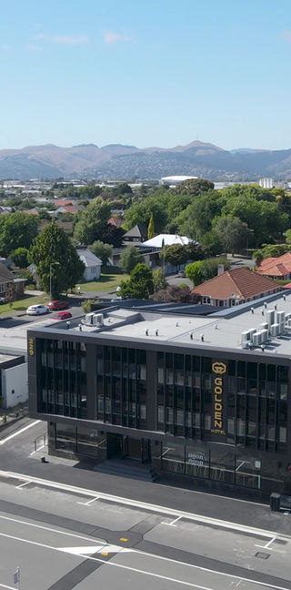 Golden Hotel