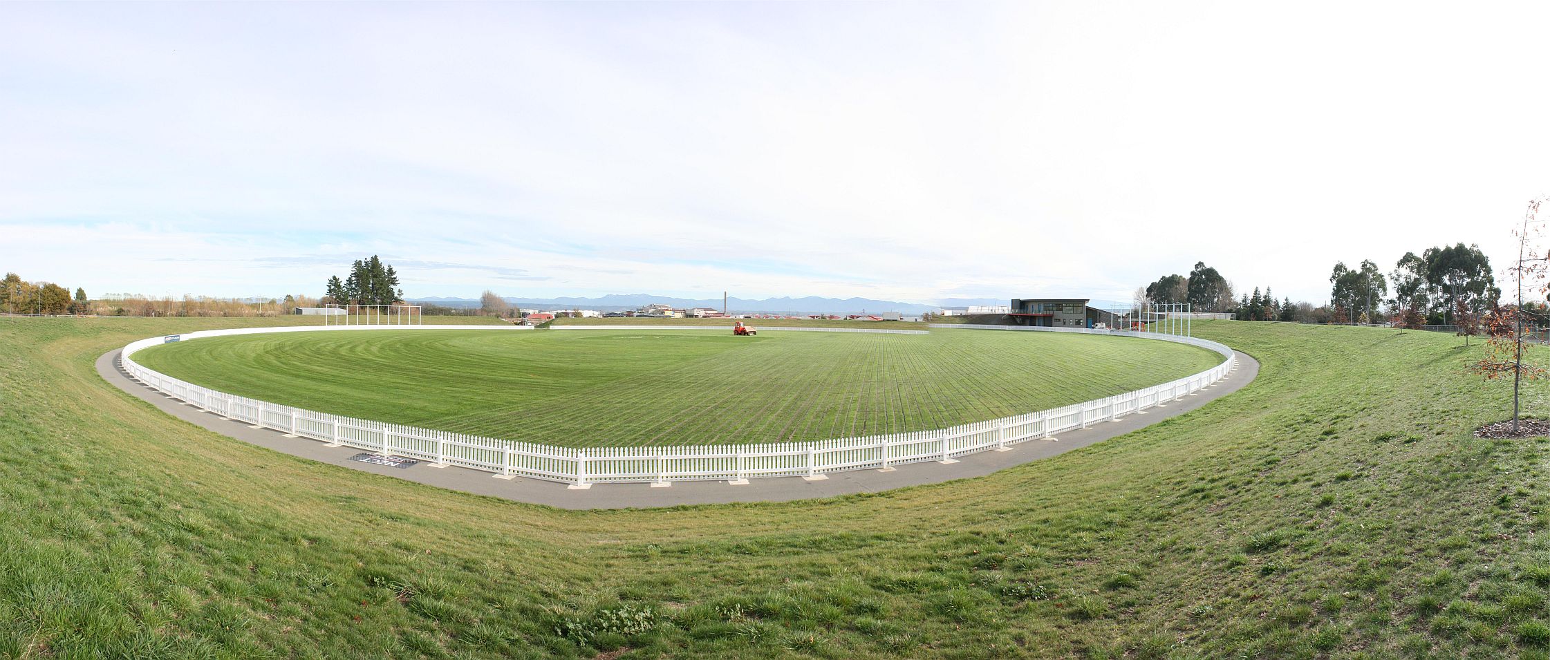 Saxton Oval